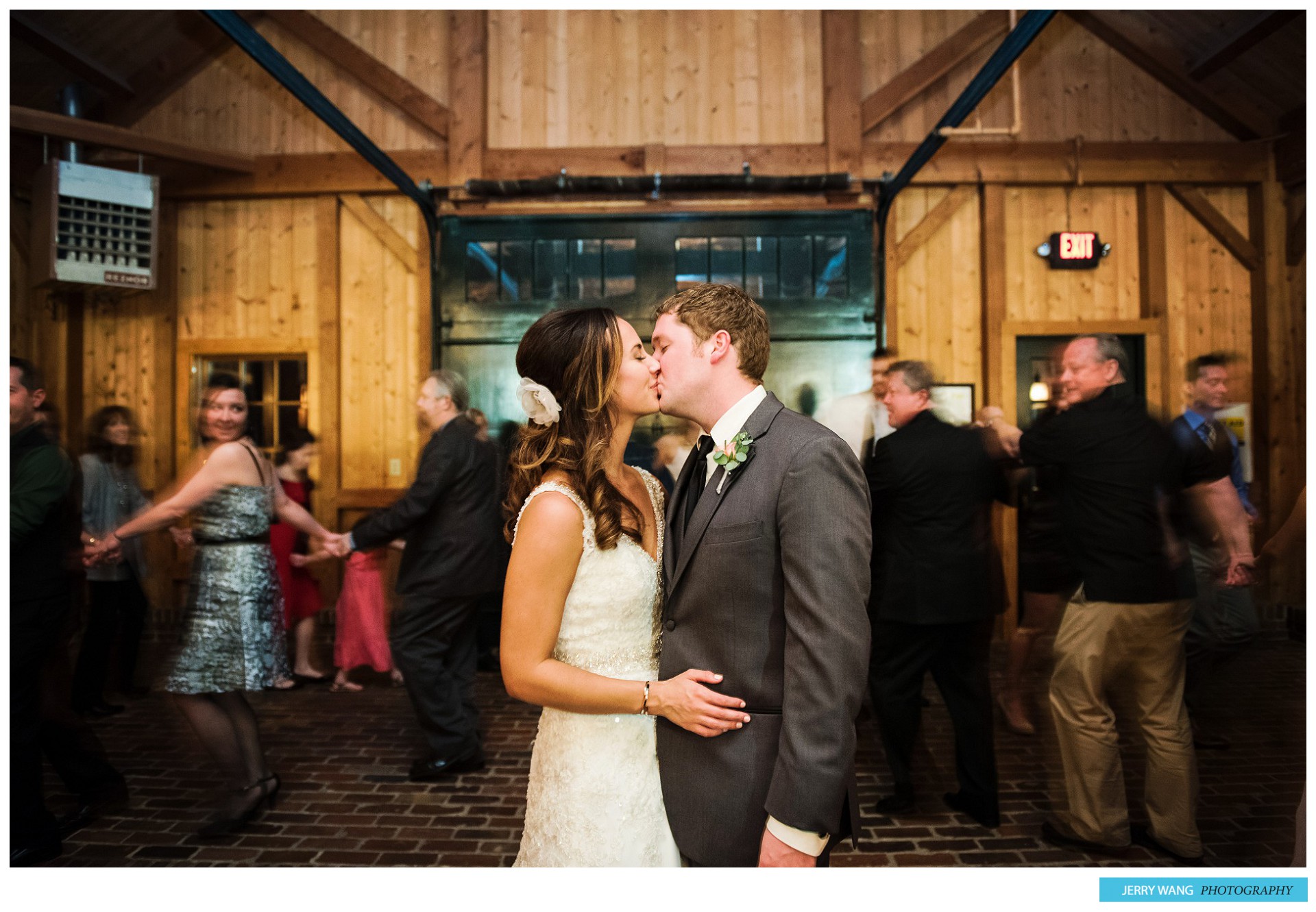 K&J_Mildale Farm Wedding_Bonner Springs_042