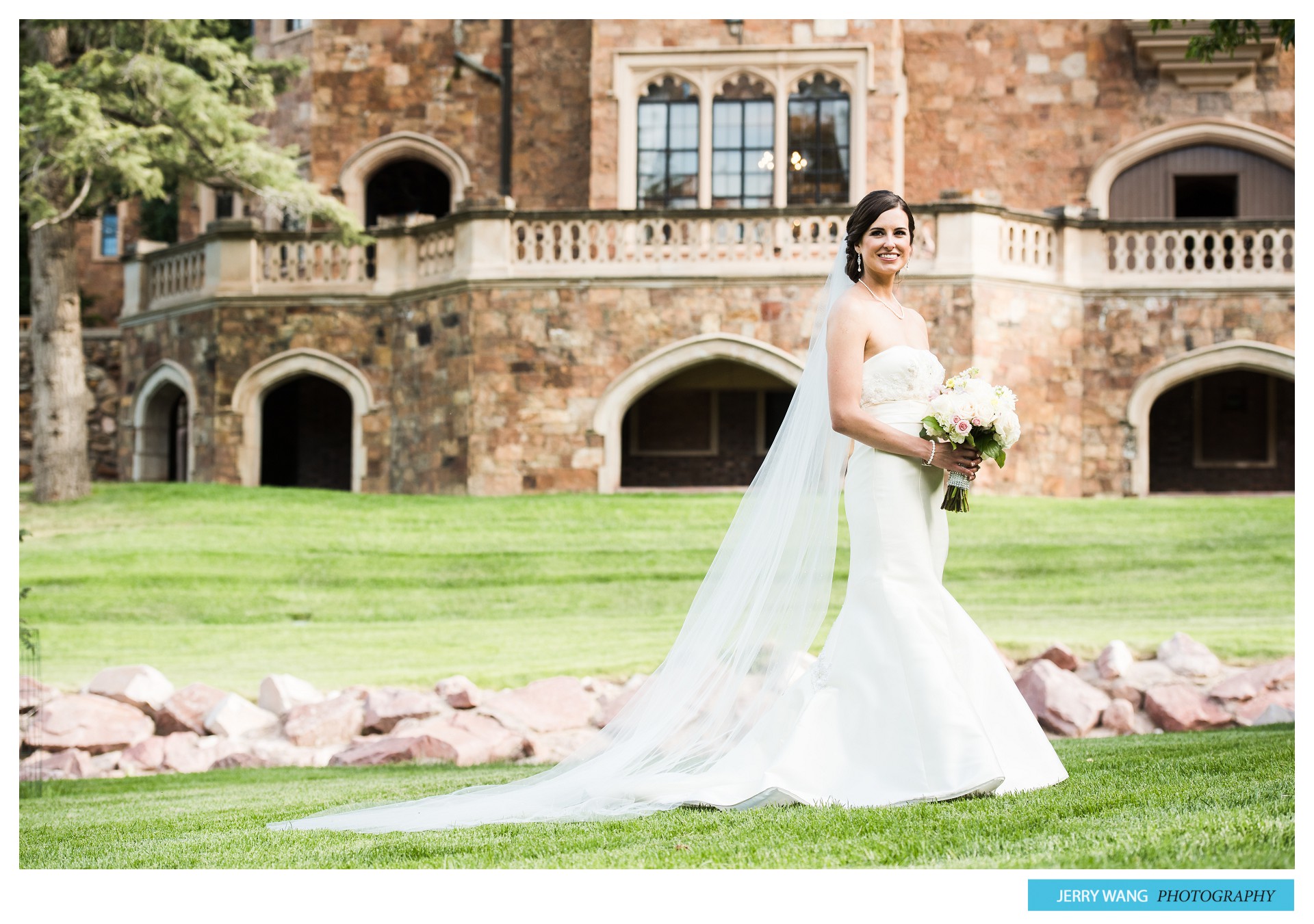 J&R_Colorado_Springs_Glen_Eyrie_Pinery_At_The_Hill_Garden_Of_The_Gods_030