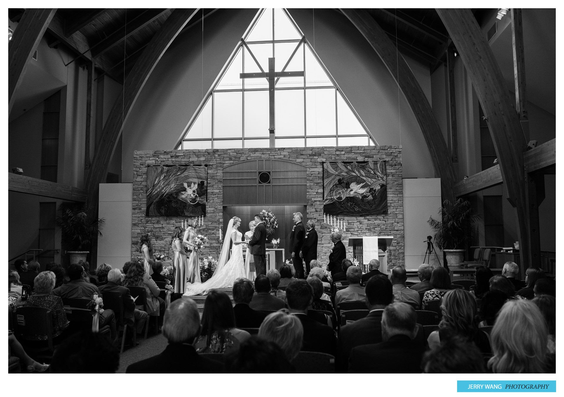 L&M_Olathe_KS_Wedding_Shadow_Glenn_United_Methodist_Church_of_The_Resurrection_ 19