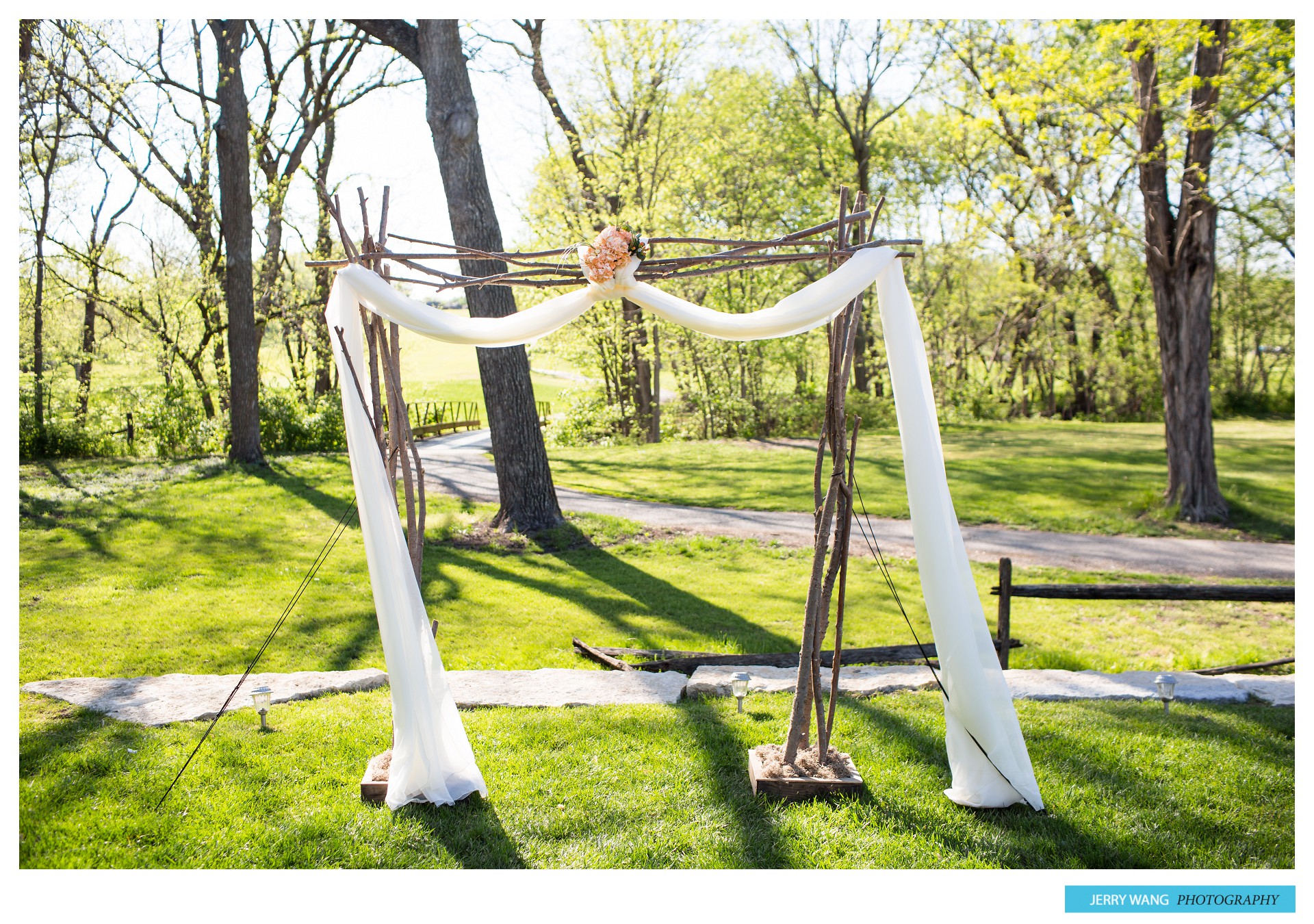 L&L_Arterra_Event_Gallery_Lawrence_KS_Wedding_ 33