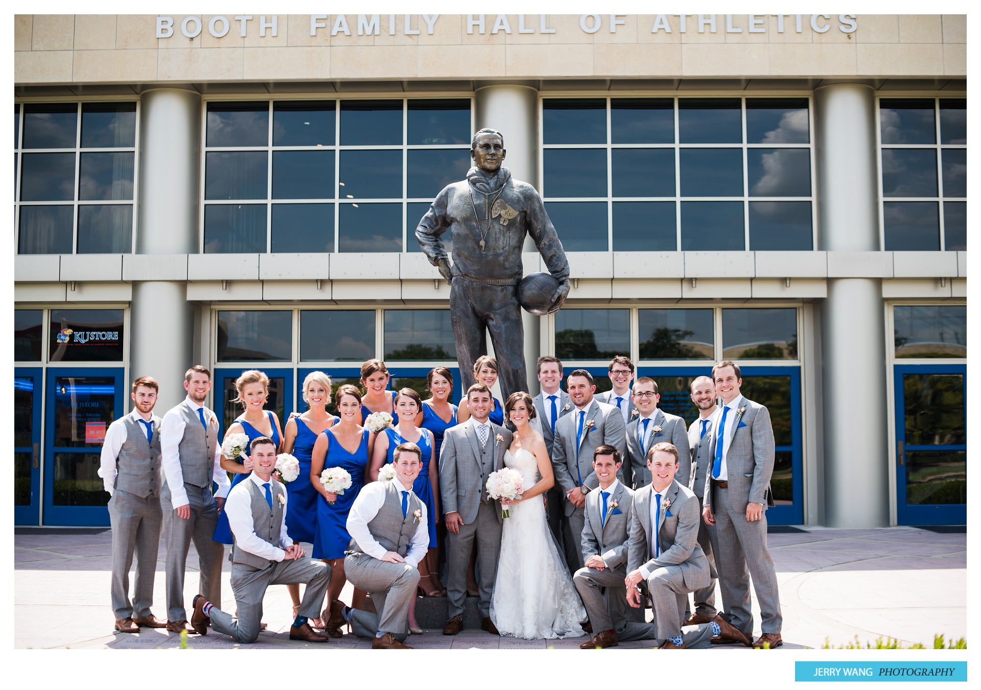 T&J_Lawrence_KS_Wedding_Corpus_Christi_Catholic_Church_Macelis_0039