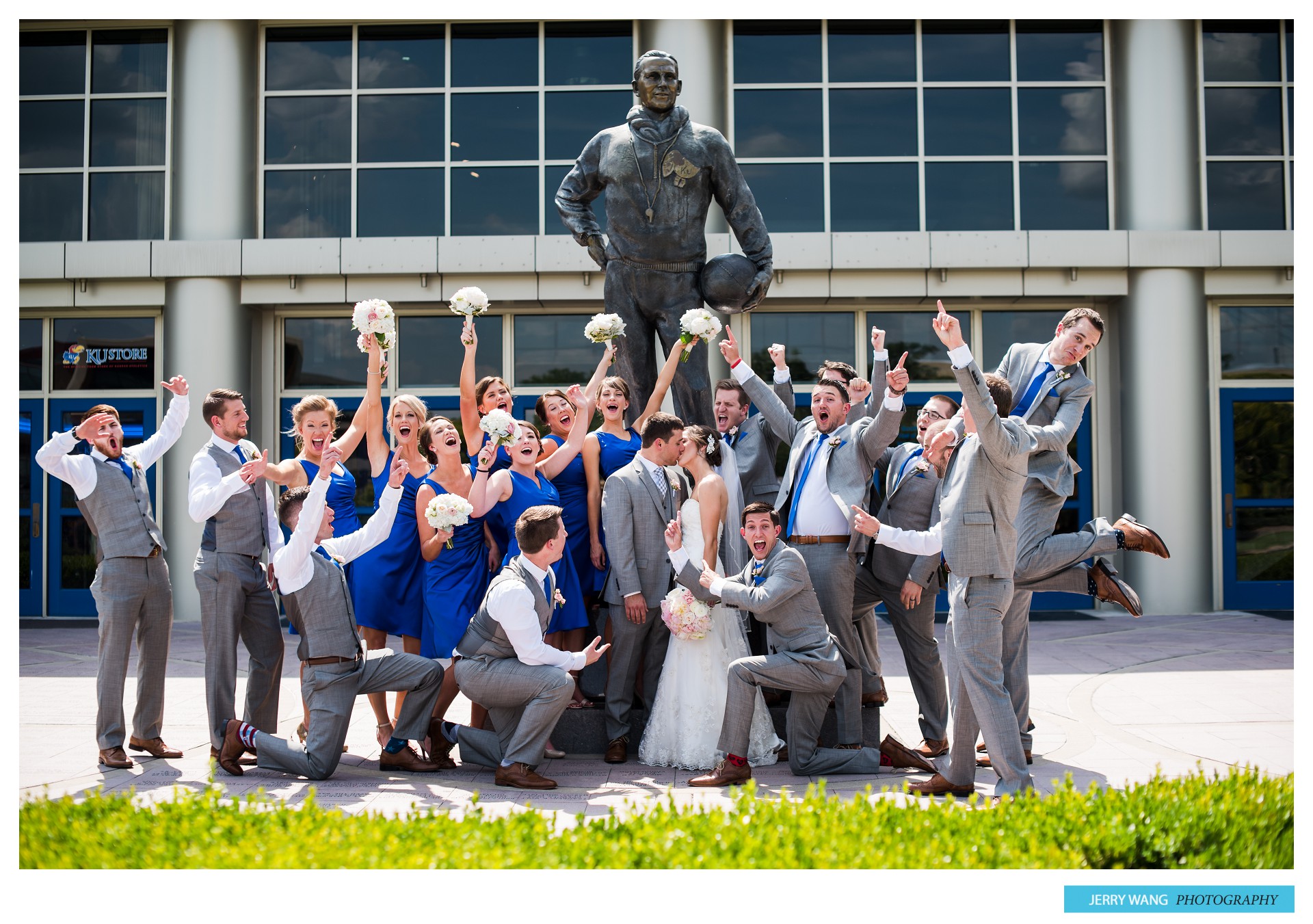 T&J_Lawrence_KS_Wedding_Corpus_Christi_Catholic_Church_Macelis_0040