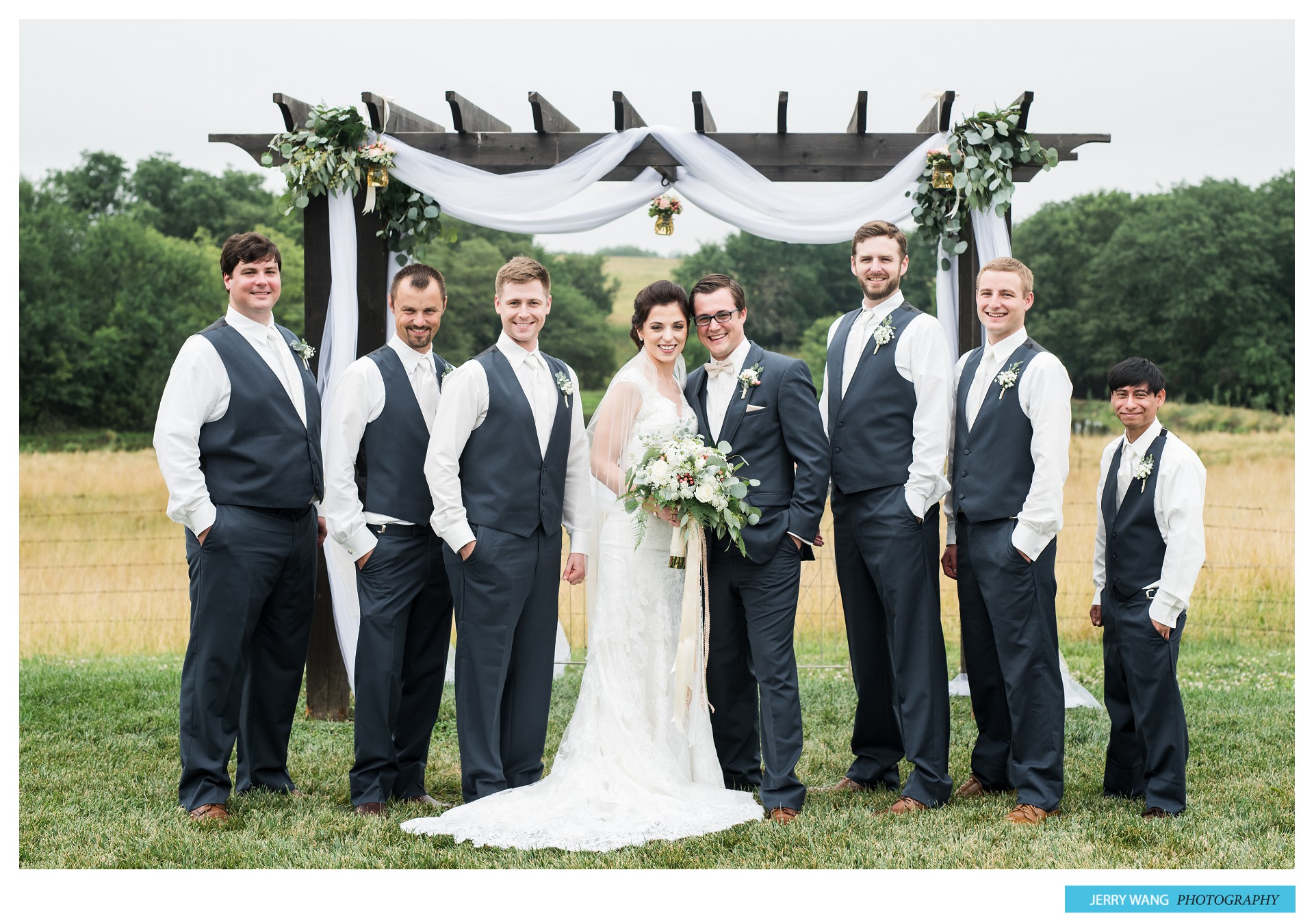 K&S_Lawrence_KS_Summer_Wedding_Chrisman_Manor_ 16