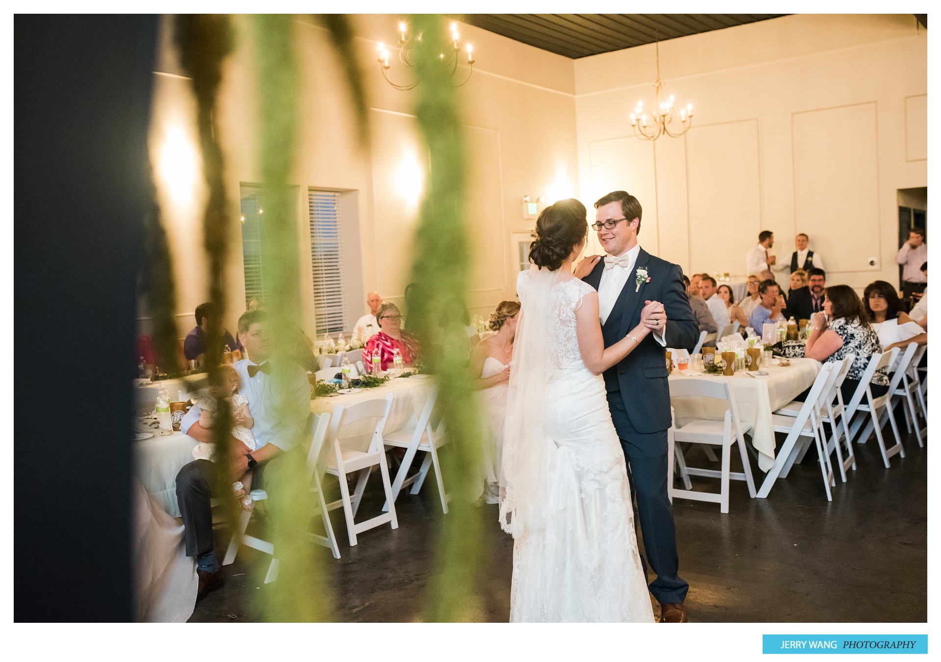 K&S_Lawrence_KS_Summer_Wedding_Chrisman_Manor_ 55