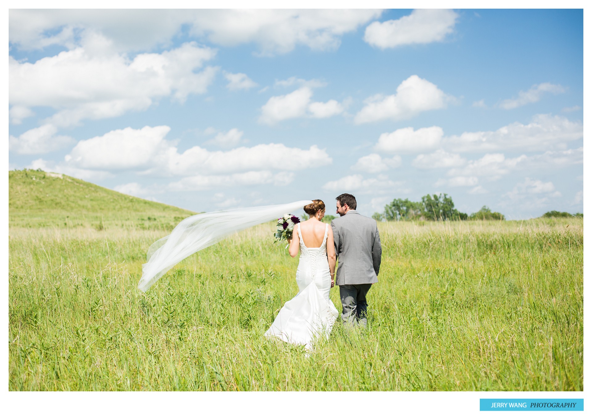 S&D_Manhattan_Ks_Wedding_St_Thomas_Moore_KState_Alumni_Center_ 36