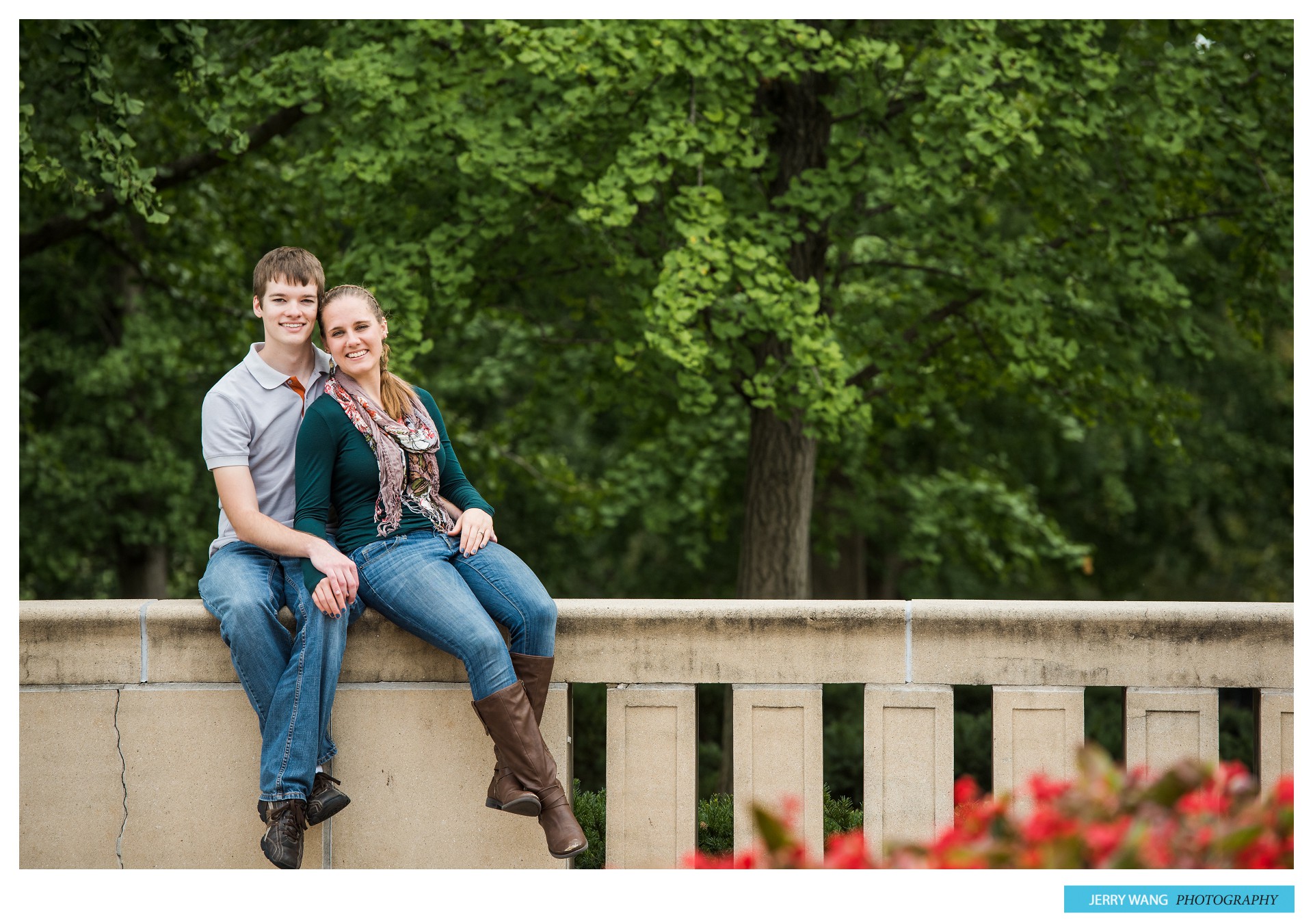 at_kansas_city_engagement_session_nelson_atkins_loose_park-8