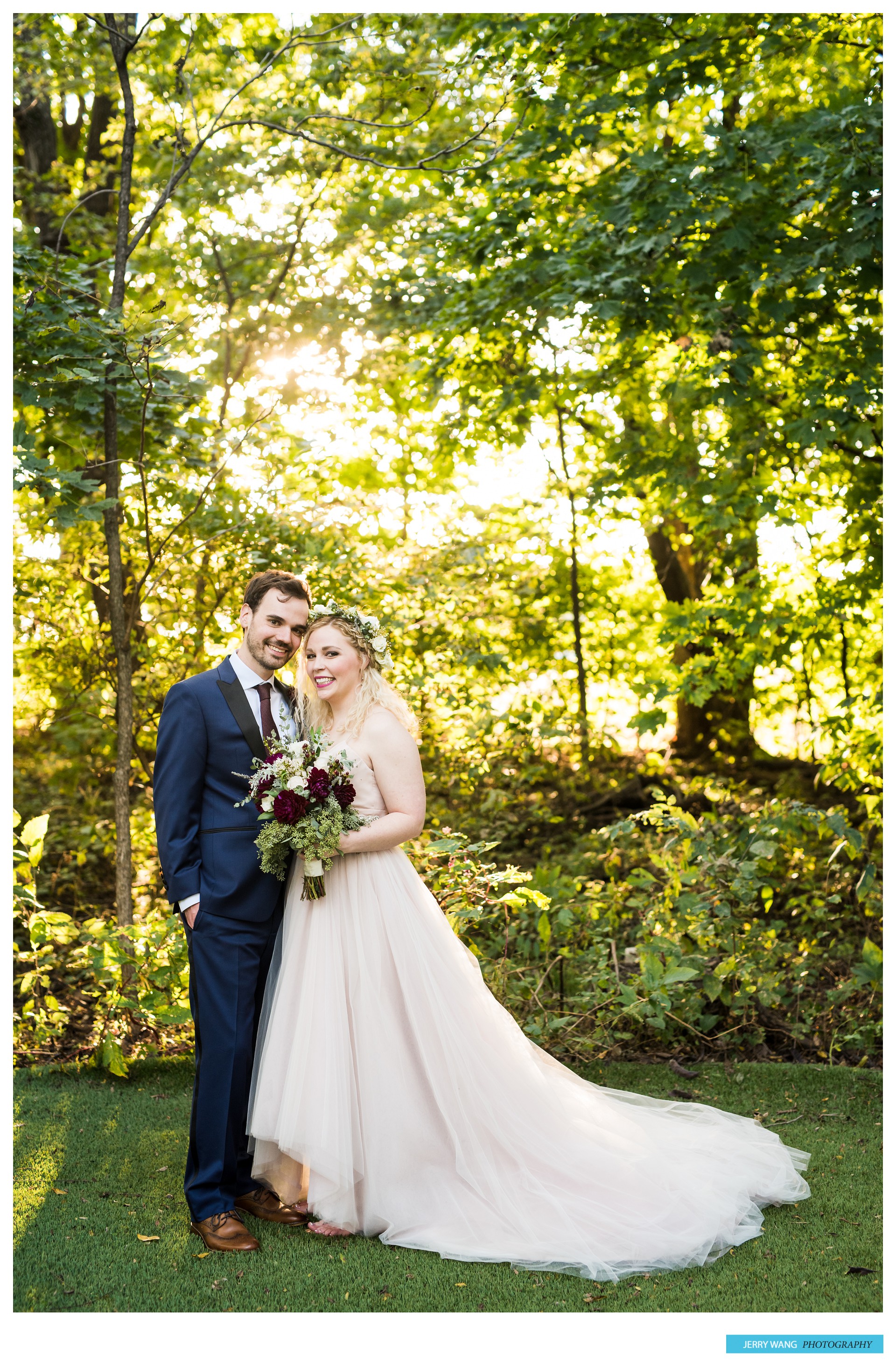 km_leavenwork_kansas_fall_barn_wedding_schwinn_farm_-42