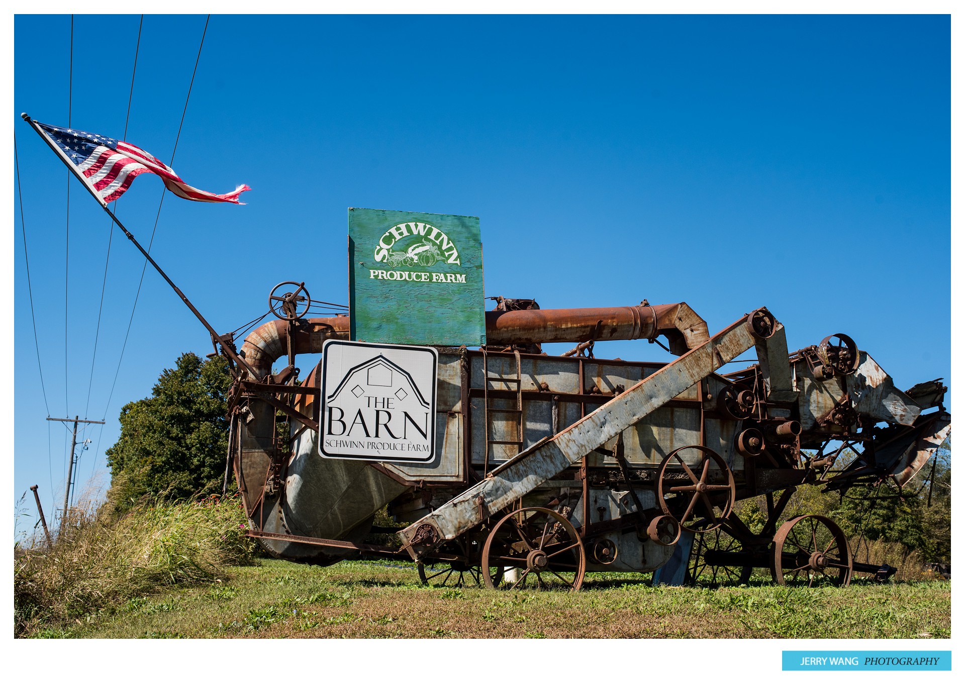 km_leavenwork_kansas_fall_barn_wedding_schwinn_farm_-5