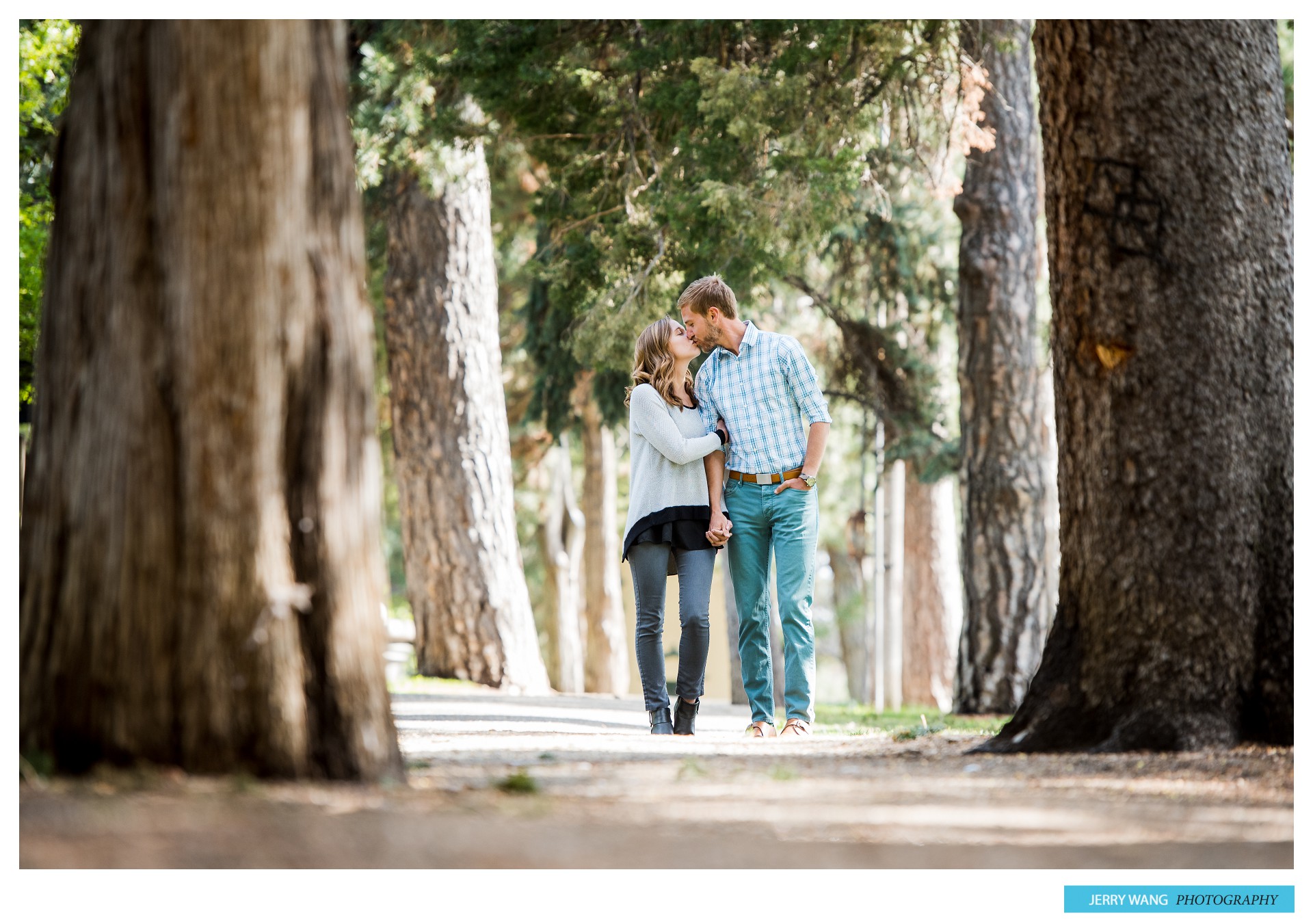 J&J_Denver_Colorado_Engagement_Session_Cheesman_Park_Alpine_Dog_Brewery_ 11